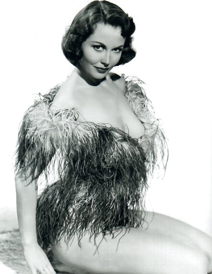 6P Hazel court Vintage british actress.