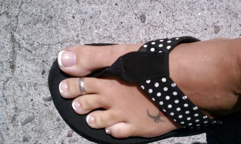 25P Pretty feet in heels 8
