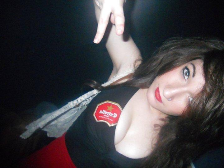 25P Facebook Whore Slag Bitch to Degrade Majorly