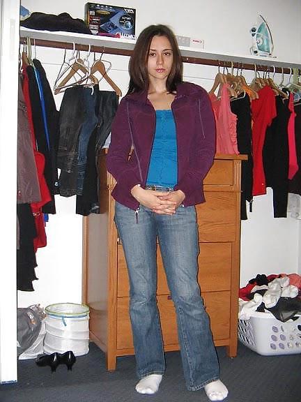 25P CUTE HAIRY CALIFORNIA TEEN