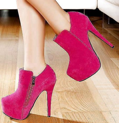25P Feet and Heel Fetish 13