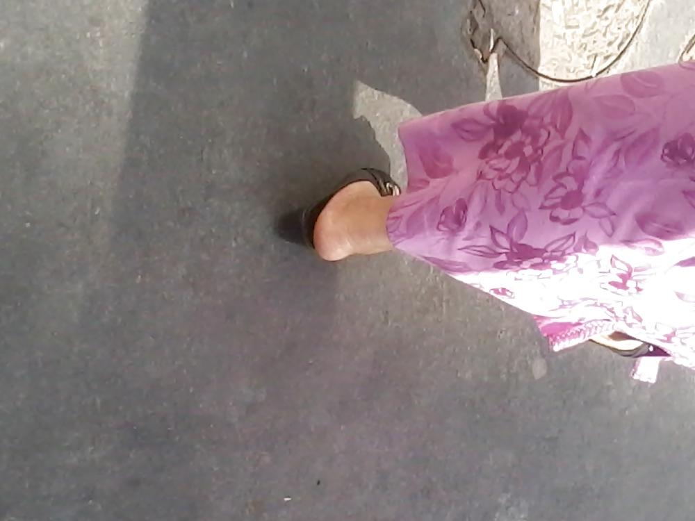10P Arabic sexy feet mature hijab