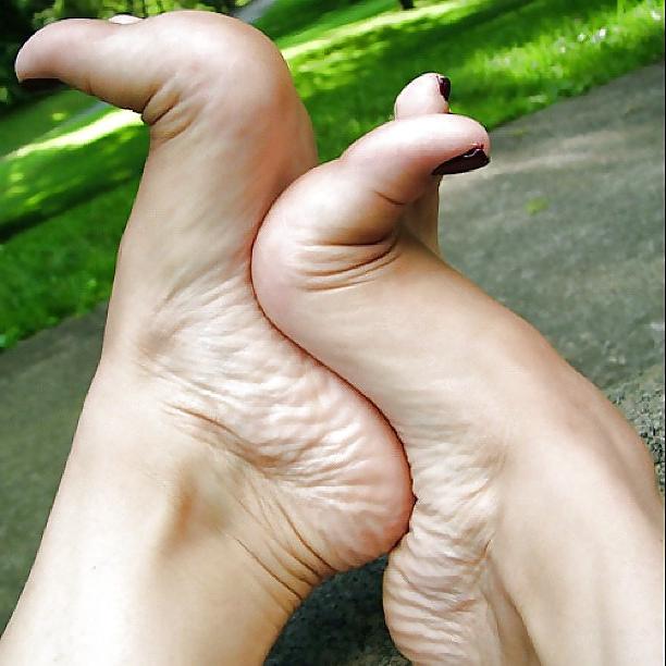 18P SEXY TOES by XXXME