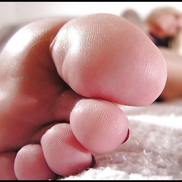 18P SEXY TOES by XXXME