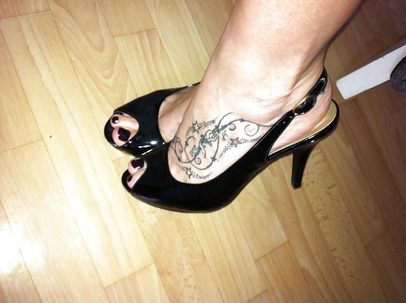 7P Just painted my toes n sexy new heels