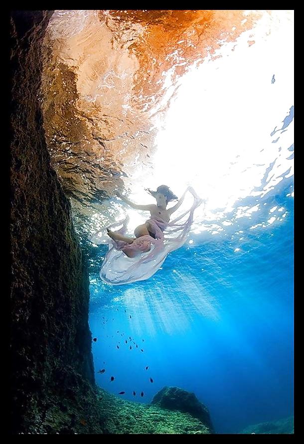 25P Underwater Art Anatoly Beloshchin for Black--Widow