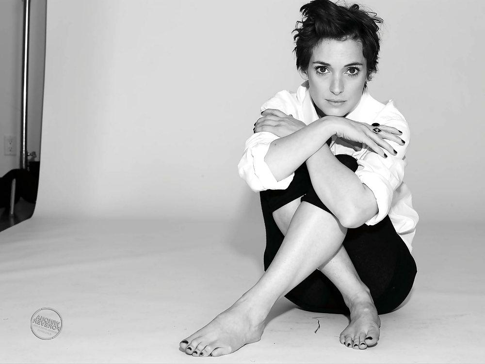 12P Winona Ryder Feet