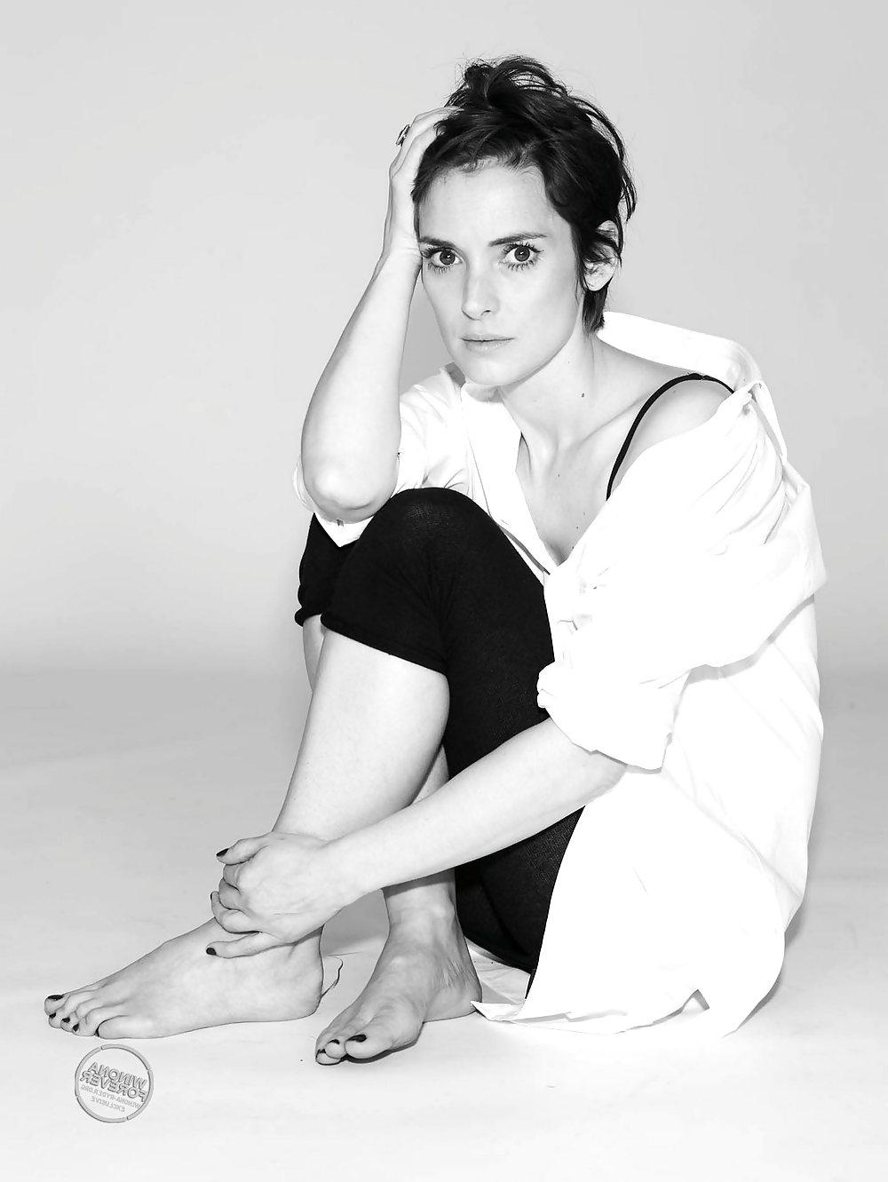12P Winona Ryder Feet