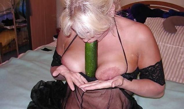 11P Wife bitch