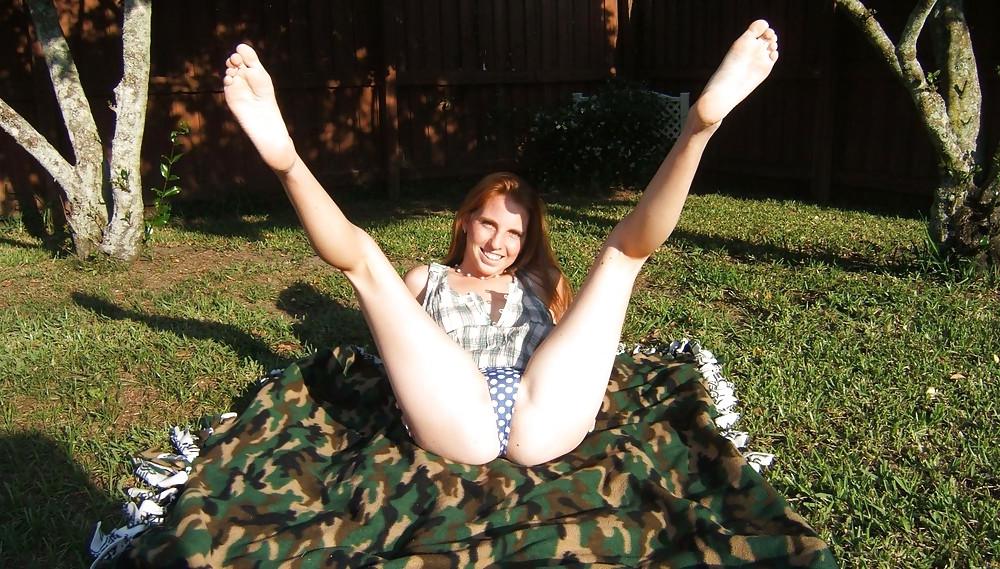 20P Amateur Female Soles 07