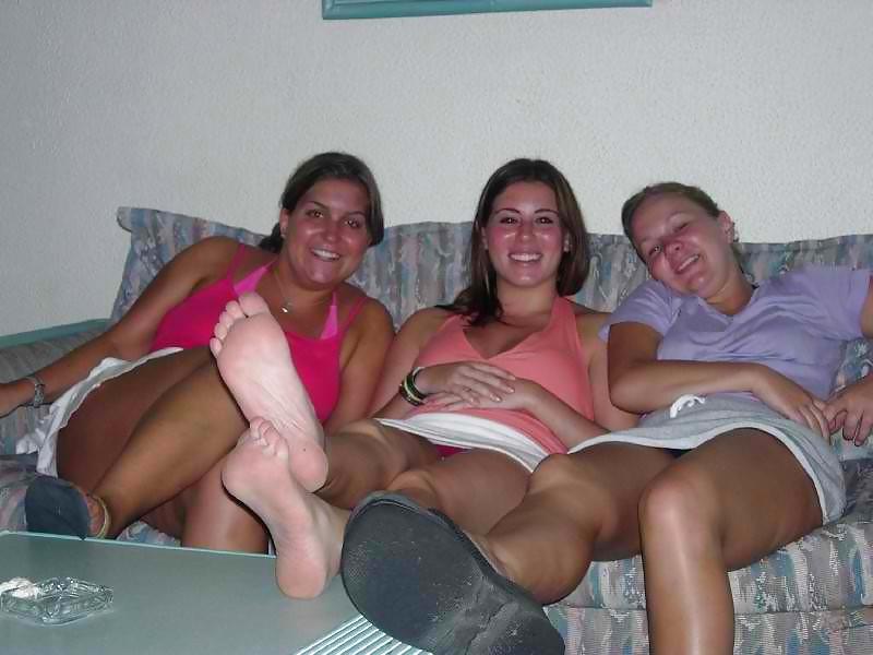 23P Amateur Female Soles 09
