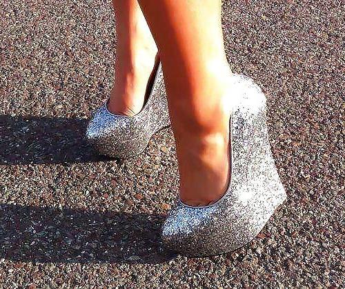 25P Feet and Heel Fetish 11