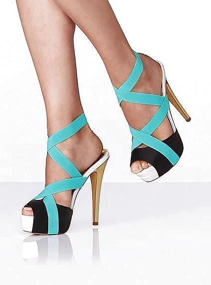 25P Feet and Heel Fetish 11