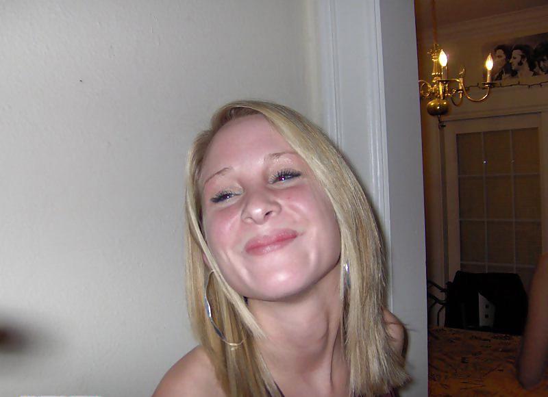 8P Blonde bitch 3