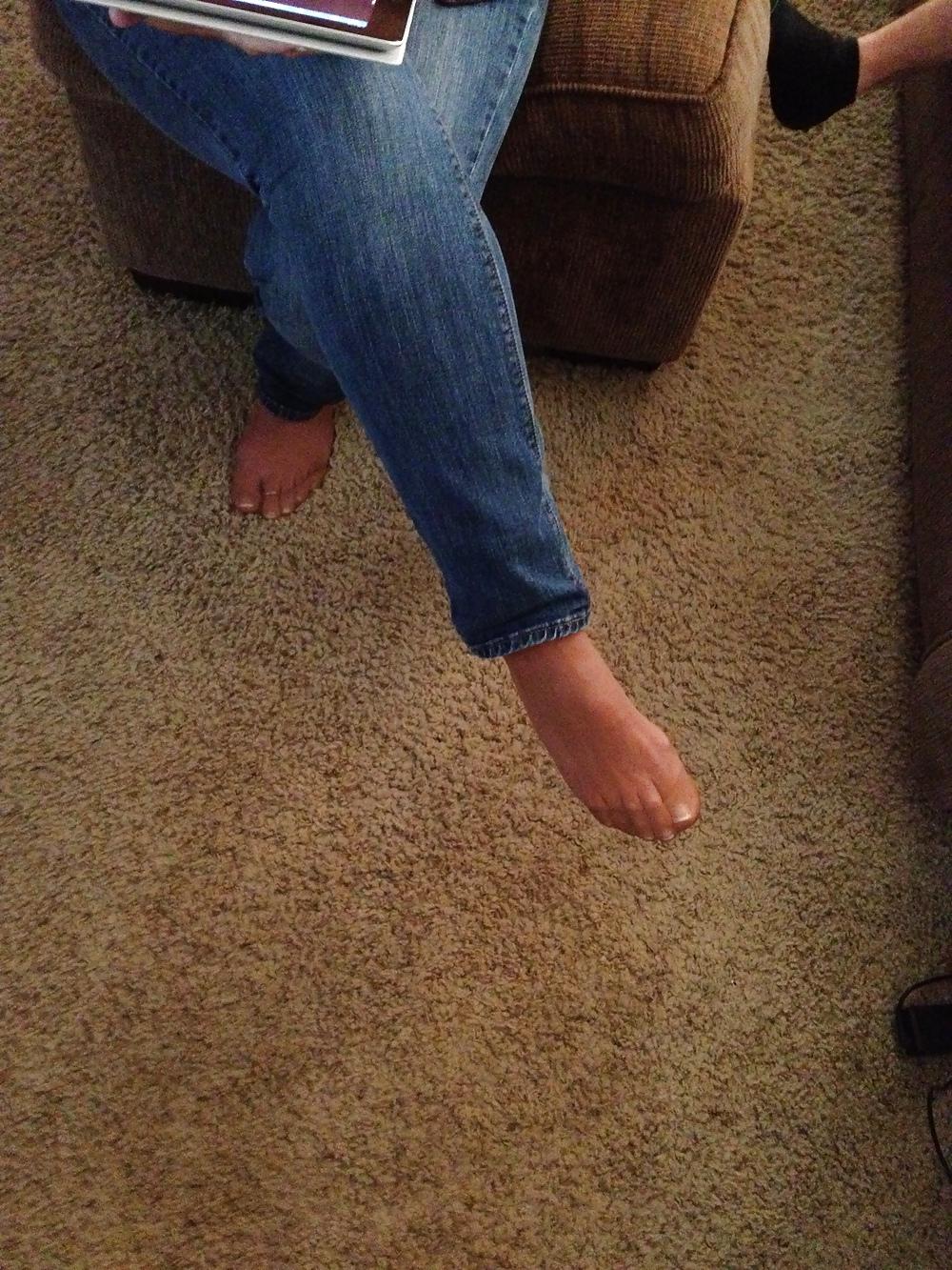 22P My Candid Pantyhose Feet
