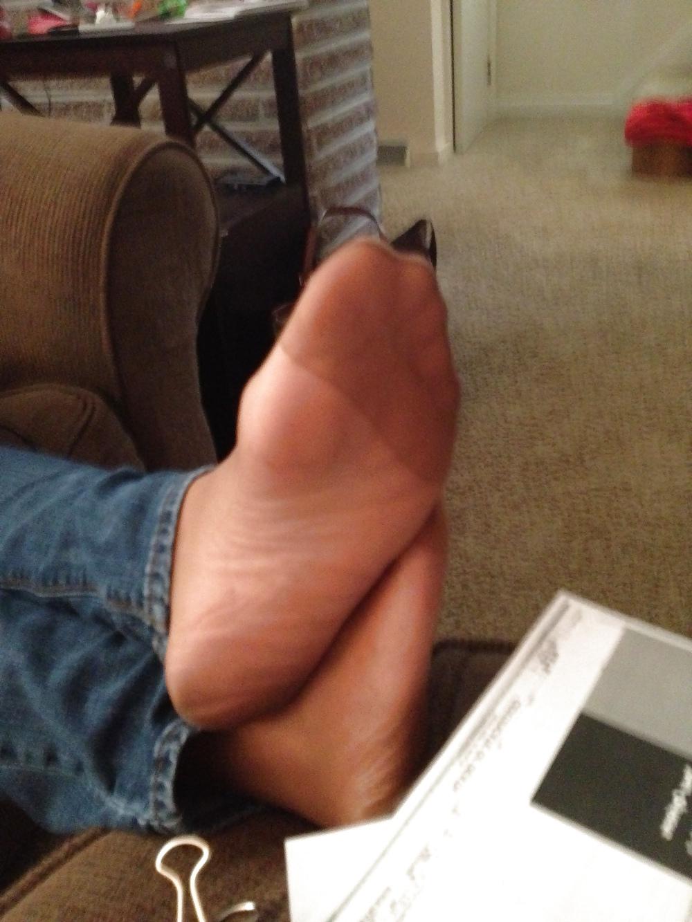 22P My Candid Pantyhose Feet