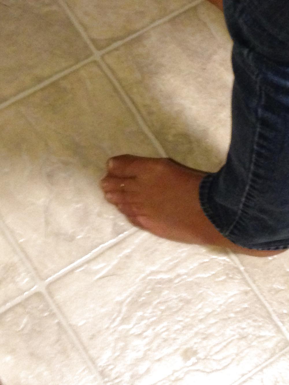 22P My Candid Pantyhose Feet