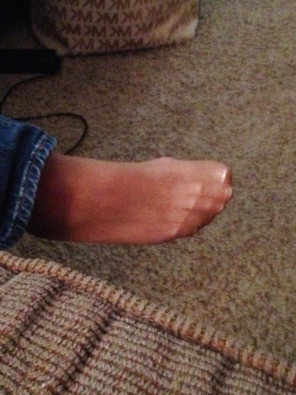 22P My Candid Pantyhose Feet