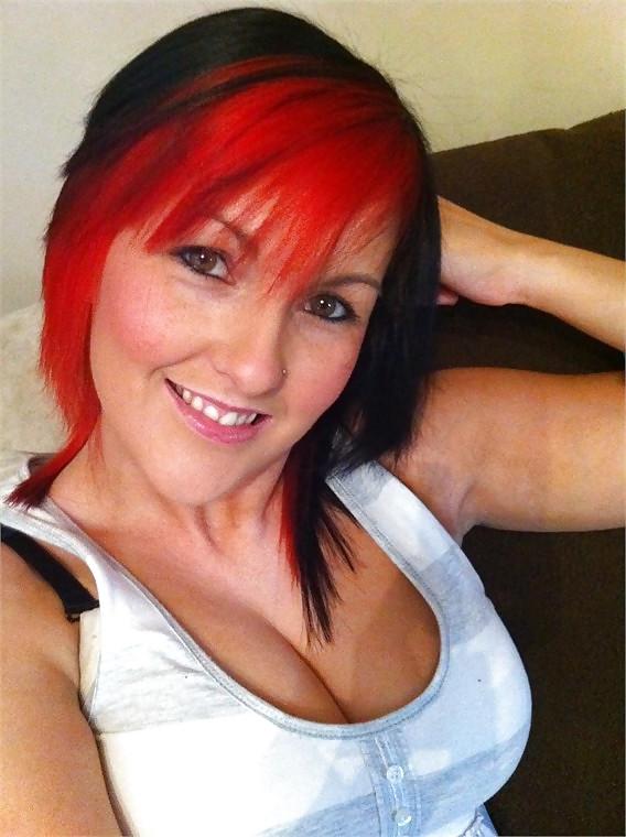 24P British POF MILF