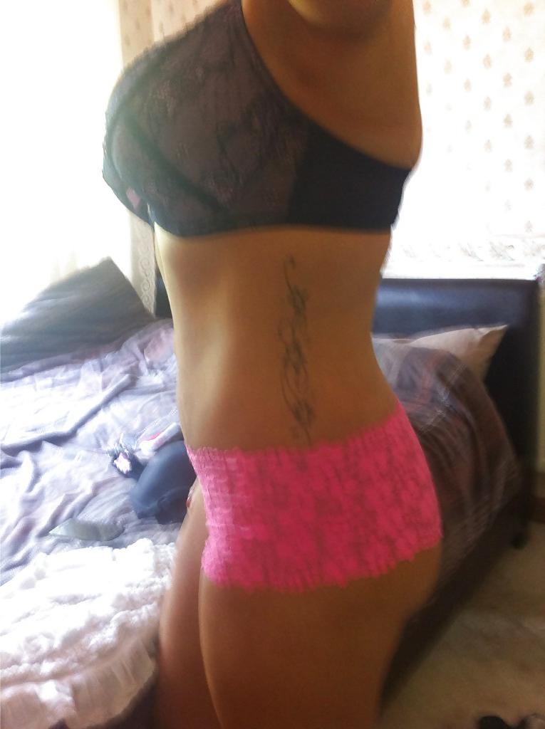 24P British POF MILF