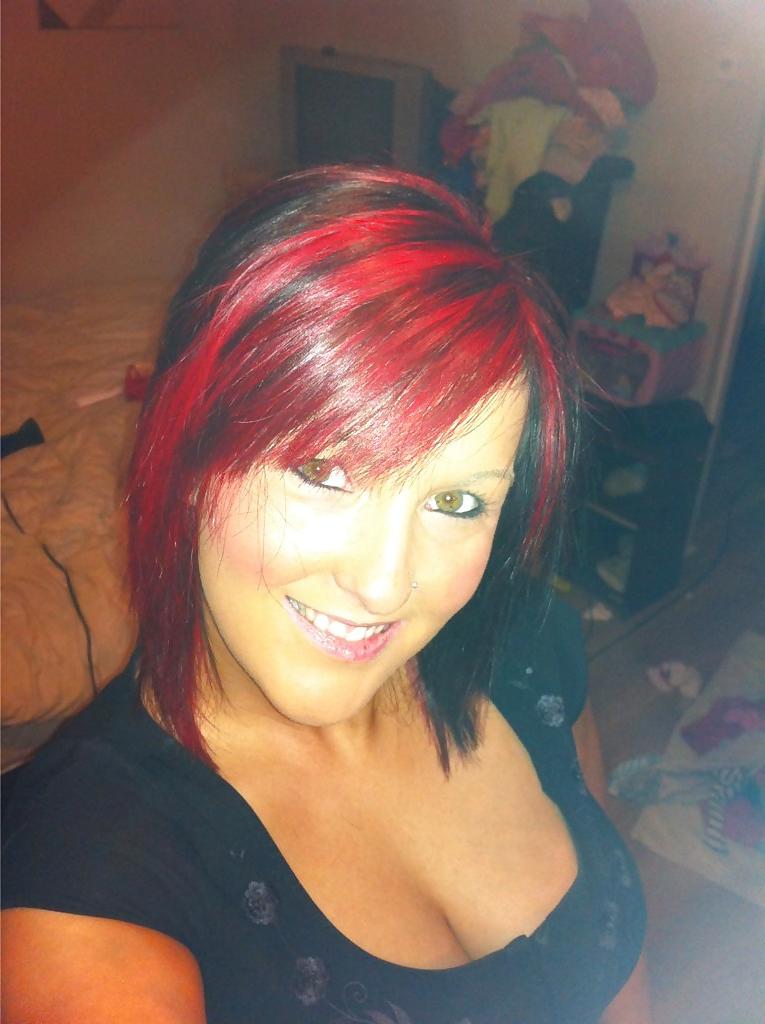 24P British POF MILF