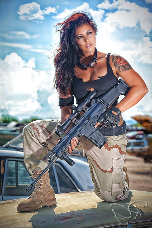 25P Tattoo models (female) 17.1