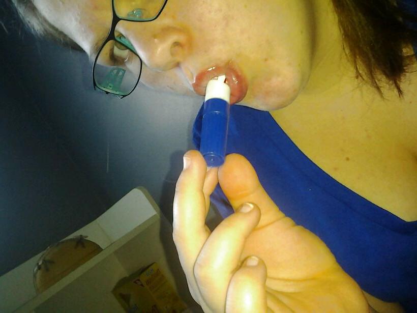 23P Young bitch on kik mmm