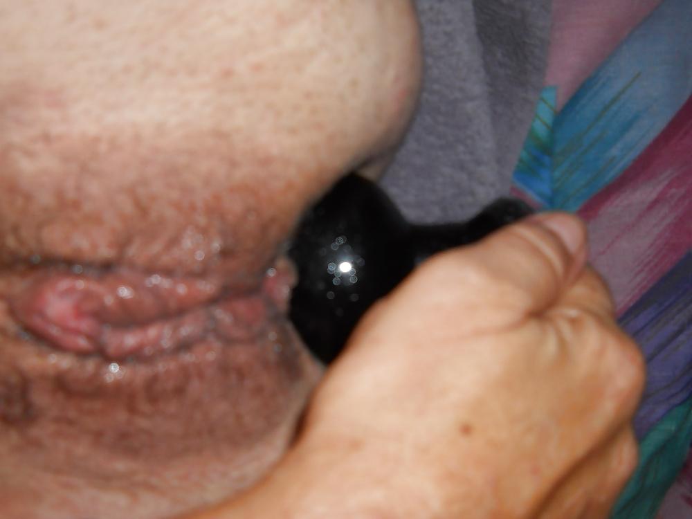 17P Butt plug play