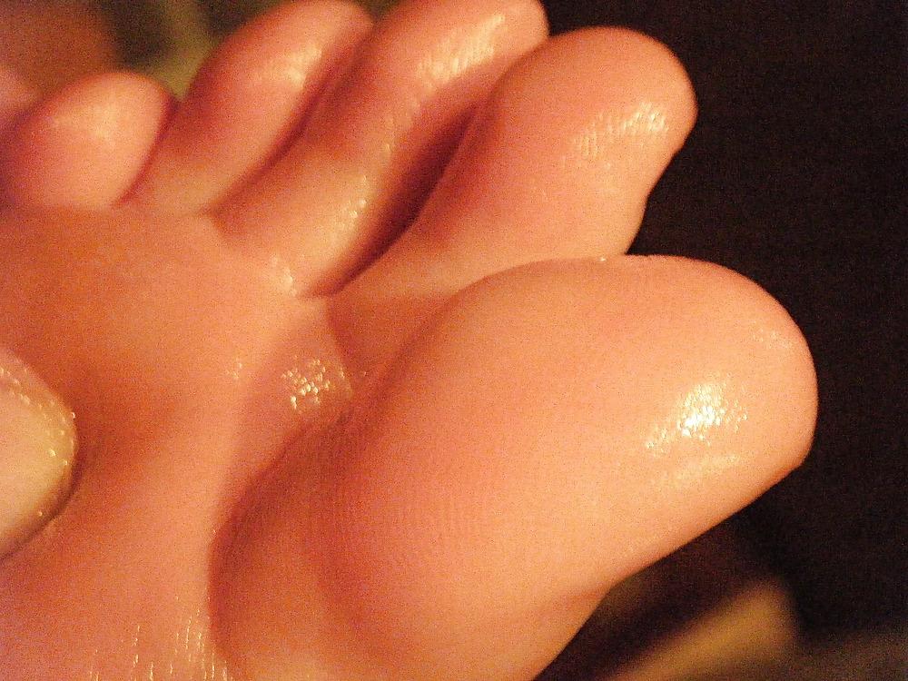 17P More candid shots of my wife's exquisite feet and toes