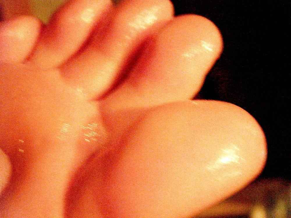 17P More candid shots of my wife's exquisite feet and toes