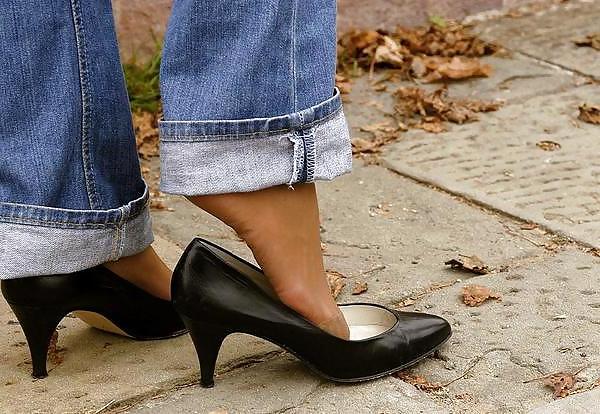 25P Nylon feet