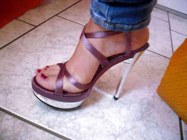 25P Feet and Heel fetish 2