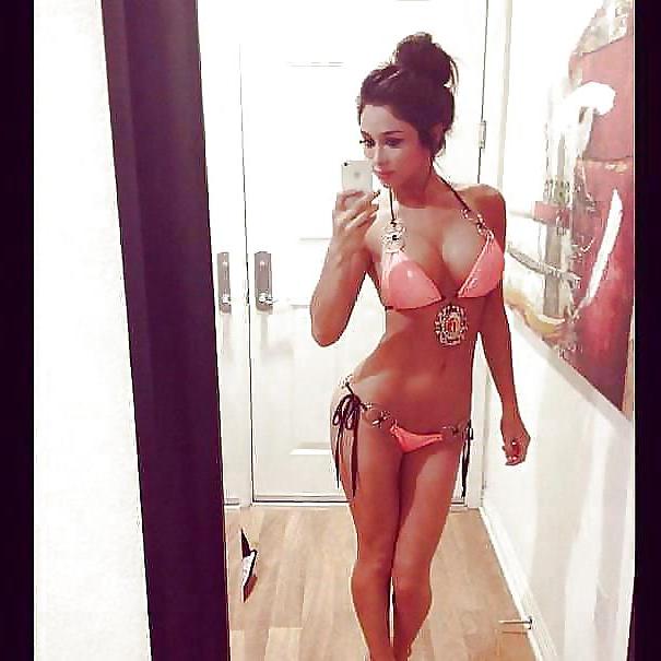 25P Fav selfshot bbc & white girl