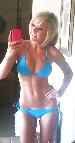 25P Fav selfshot bbc & white girl