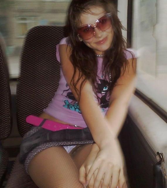 25P Real Upskirt - 19