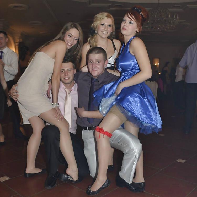 25P Candid Feet