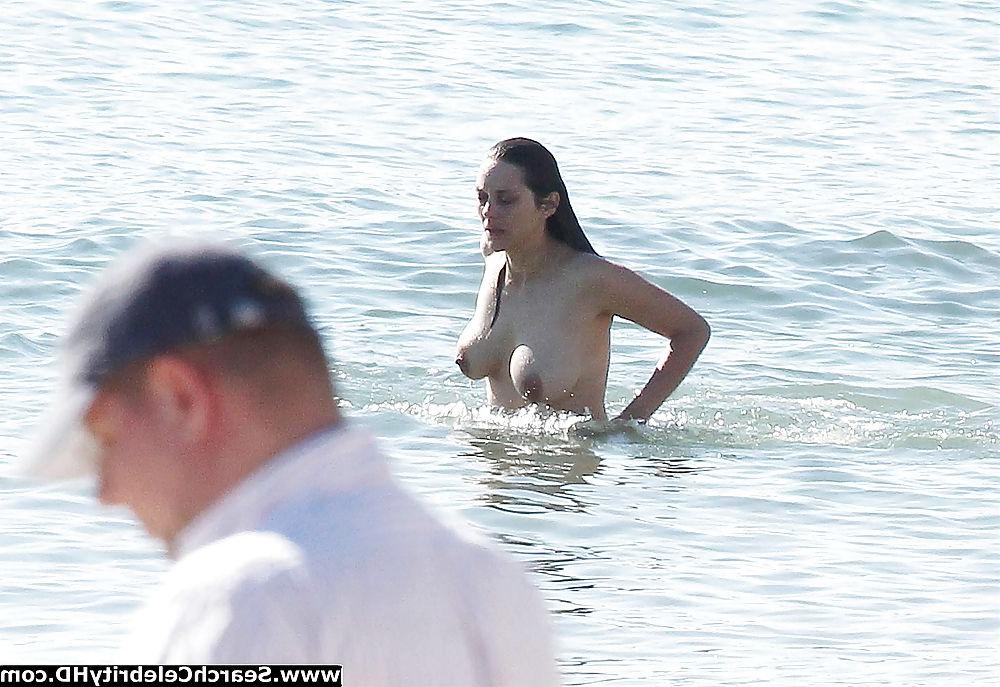 9P Marion Cotillard Topless on Rust and Bone Set