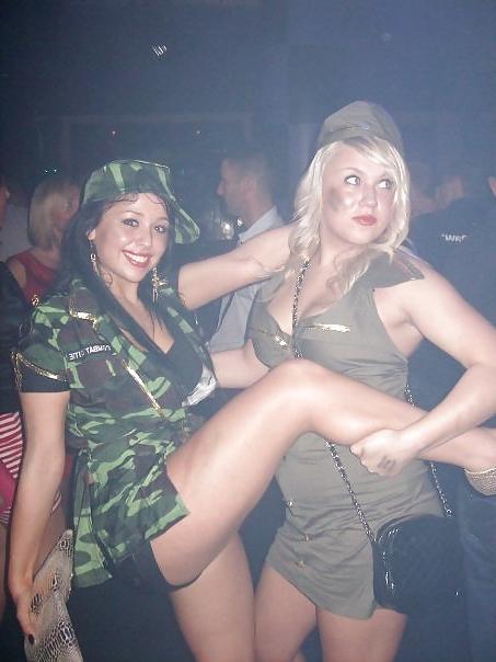 25P Spread 'em bitch 5