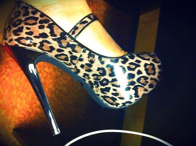 25P Feet and Heel Fetish 9