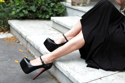 25P Feet and Heel Fetish 9