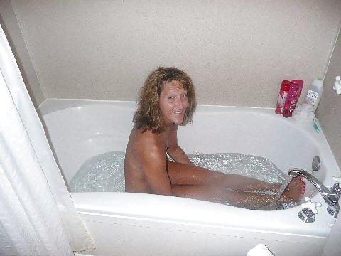 25P Cute Small Chest MILF