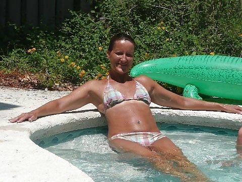 25P Cute Small Chest MILF