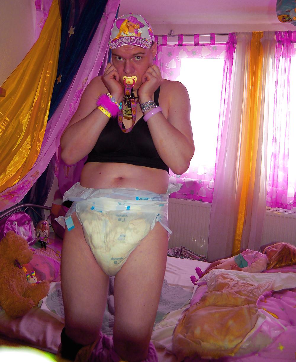 7P Sissy-Bitch adult Baby