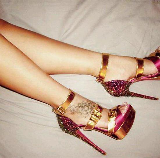 25P Feet and Heel Fetish 14