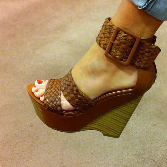 25P Feet and Heel Fetish 14