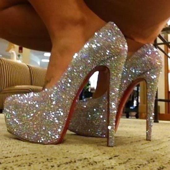 25P Feet and Heel Fetish 14