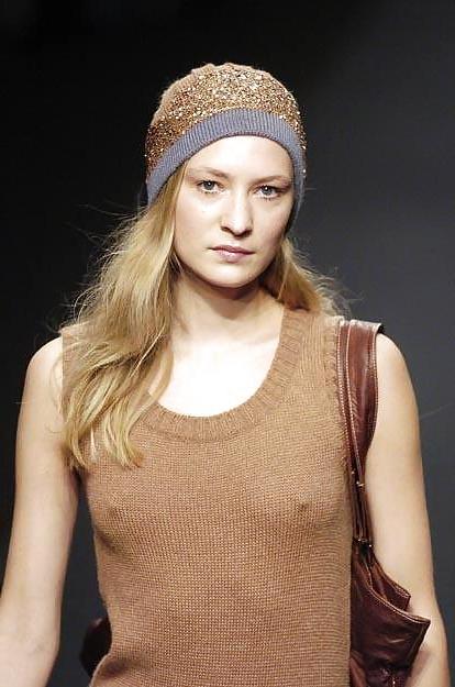 25P Beautiful Fashion Models 2 By TROC