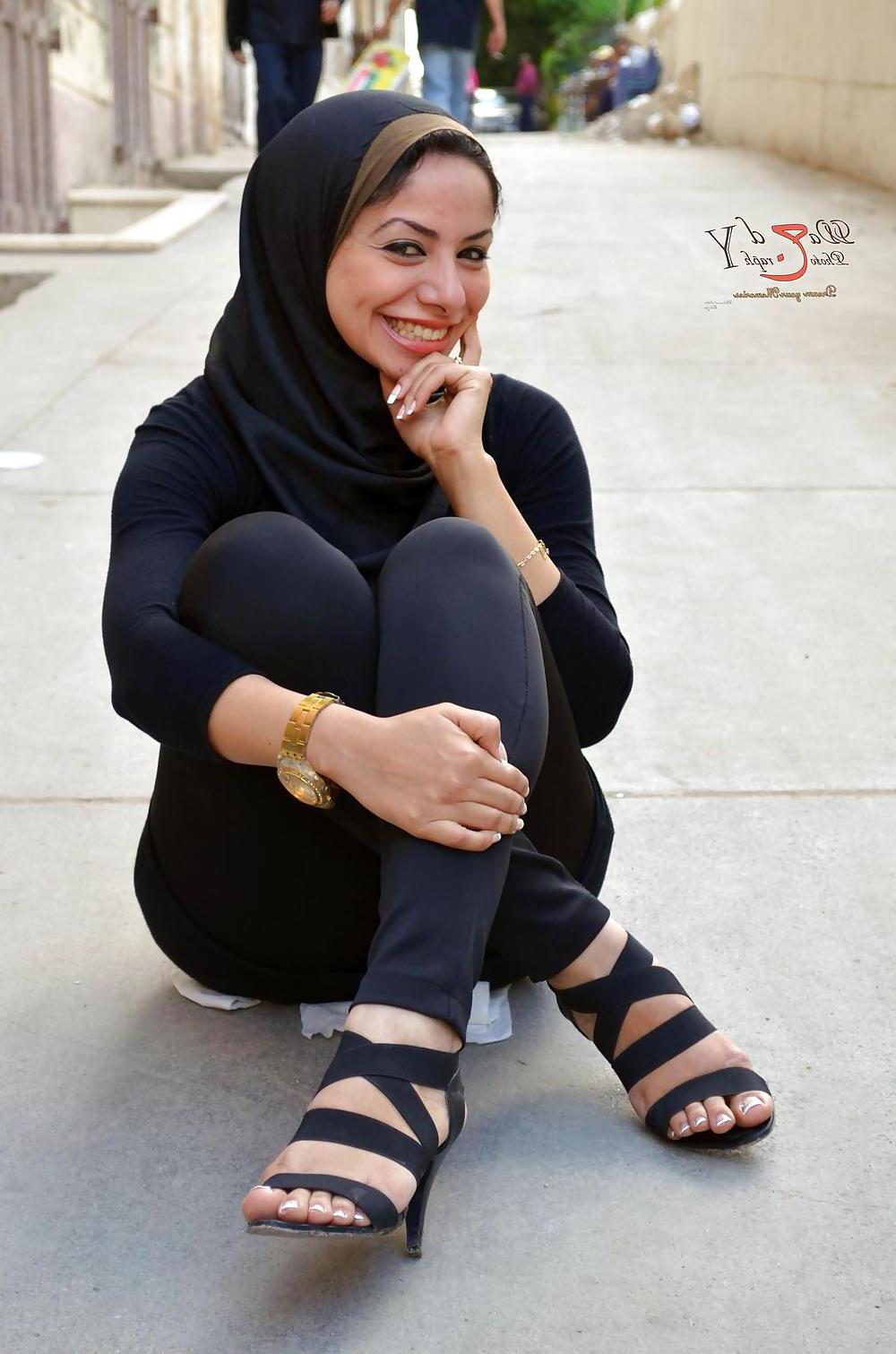 6P Arab Bitch