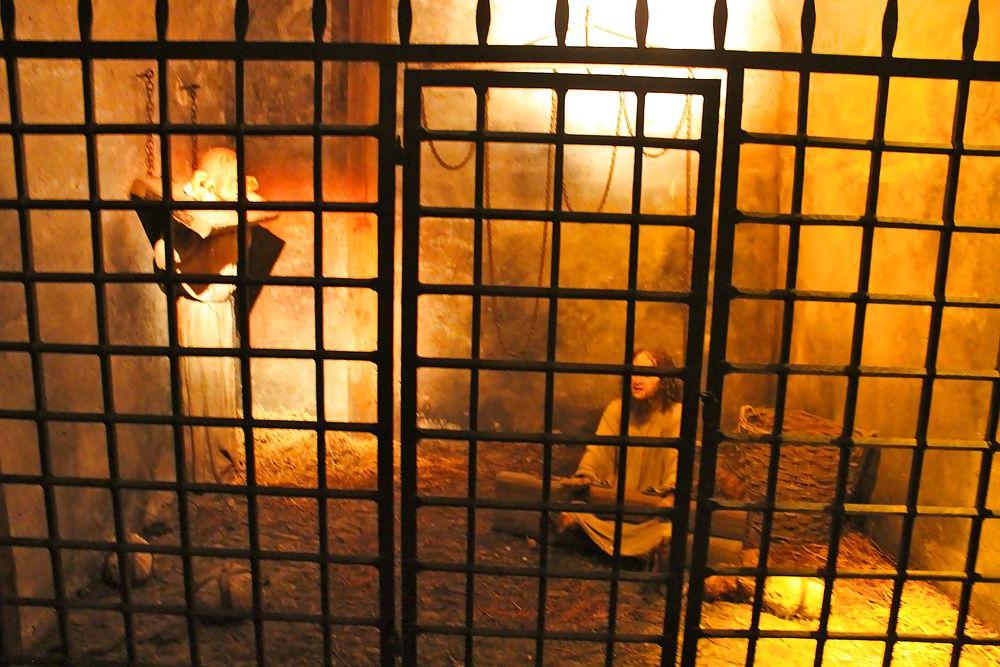 10P Torture museum