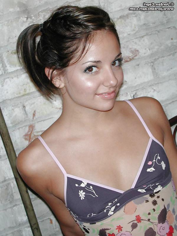 21P Süße Teenager-Mädchen II